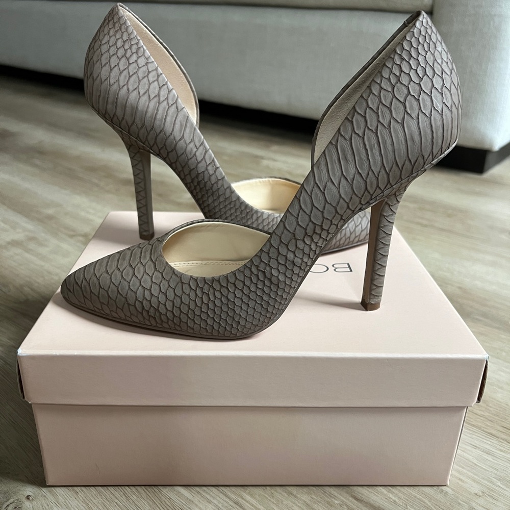 BCBGeneration Jaze-X Totally Tupe Heels Size 8.5